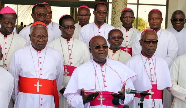 BISPOS CATÓLICOS EM BURKINA FASO, NÍGER, CLAMAM PELO DIREITO À VIDA HUMANA — CATHOLIC BISHOPS IN BURKINA FASO, NIGER CALL FOR THE RIGHT TO HUMAN LIFE — LES EVEQUES CATHOLIQUES DU BURKINA FASO ET DU NIGER APPELLENT AU DROIT A LA VIE HUMAINE