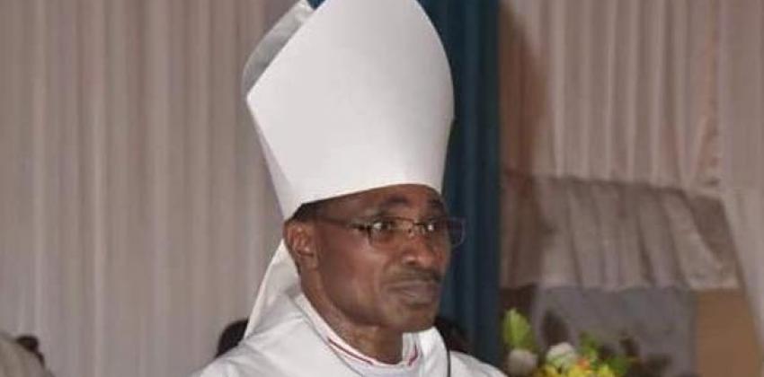 EM BURKINA FASO, O BISPO GABRIEL SAYAOGO, NOMEADO ARCEBISPO DE KOUPELAxxxIN BURKINA FASO, BISHOP GABRIEL SAYAOGO, APPOINTED ARCHBISHOP OF KOUPELAxxx