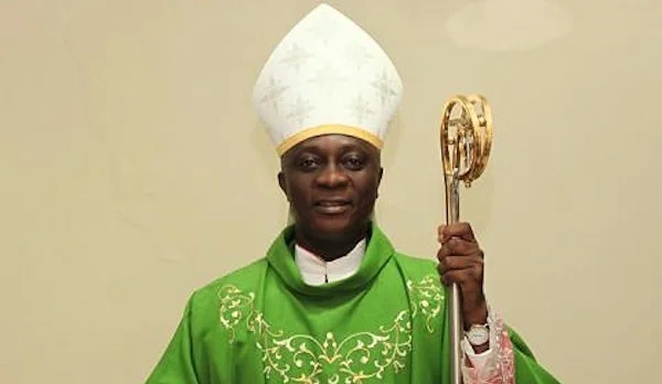 CORONAVIRUS: ARQUIDIOCESE CATÓLICA LAGOS NA ÁFRICA SUSPENDE SINAL DE PAZ xxx CORONAVIRUS: L&rsquo;ARCHDIOCÈSE CATHOLIQUE LAGOS EN AFRIQUE SUSPEND LE SIGNE DE PAIXxxCORONAVIRUS: LAGOS CATHOLIC ARCHDIOCESE IN AFRICA SUSPENDS SIGN OF PEACE