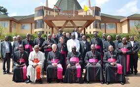 LES EVEQUES CATHOLIQUES DU KENYA UTILISENT CE PRET COMME UN MOMENT PRIVILEGIE POUR LUTTER CONTRE LA CORRUPTION CATHOLIC BISHOPS IN KENYA USE THIS LENT AS A SPECIAL TIME TO COMBAT CORRUPTION