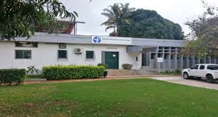 « CONFINEMENT IS A REQUIREMENT OF THE MOMENT AGAINST COVID-19 xxx « LE CONFINEMENT EST UNE EXIGENCE DU MOMENT CONTRE COVID-19