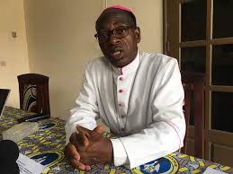 CATHOLIC BISHOP CALLS FOR UNIVERSAL SOLIDARITY IN THE FIGHT AGAINST COVID-19 xxx  » UN EVEQUE CATHOLIQUE APPELLE A UNE SOLIDARITE UNIVERSELLE DANS LA LUTTE CONTRE COVID-19