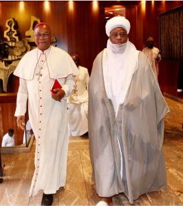 + JOHN CARDINAL ONAIYEKAN PARLE SUR LA REPRISE DU RASSEMBLEMENT D’ADORATION DANS LES ÉGLISES ET LES MOSQUÉES. XXX +JOHN CARDINAL ONAIYEKAN SPEAKS ON THE RESUMPTION OF WORSHIP GATHERING IN CHURCHES AND MOSQUES.