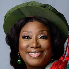 UNE PROFESSEUR NIGÉRIENNE NOMMÉE À L’ACADÉMIE PONTIFICALE DES SCIENCES SOCIALES XXX UM PROFESSOR NIGERIANO FEMININO NOMEADO NA PONTIFÍCIA ACADEMIA DAS CIÊNCIAS SOCIAIS XXX A NIGERIAN FEMALE PROFESSOR APPOINTED INTO THE PONTIFICAL ACADEMY OF SOCIAL SCIENCES