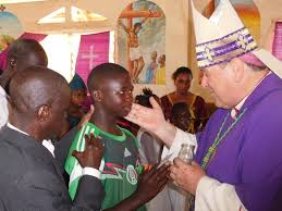 UN EVEQUE DE RECOWA-CERAO APPELLE AU CALME EN SIERRA LEONE xxx BISPO DE RECOWA-CERAO APELA À CALMA SERRA LEOA xxx A RECOWA-CERAO BISHOP APPEALS FOR CALM SIERRA LEONE