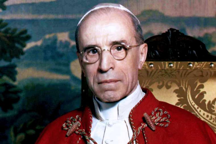 PAPA PIO XII E OS ÓRFÃOS JUDEUS APÓS A SEGUNDA GUERRA MUNDIAL xxx LE PAPE PIE XII ET LES ORPHELINS JUIFS APRES LA SECONDE GUERRE MONDIALE xxx POPE PIUS XII AND THE JEWISH ORPHANS AFTER WORLD WAR II