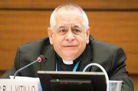 MIGRATION ET LUTTE POUR LA SURVIE EN AFRIQUE xxx MIGRAÇÃO E LUTA PELA SOBREVIVÊNCIA NA ÁFRICA xxx MIGRATION AND THE STRUGGLE FOR SURVIVAL IN AFRICA