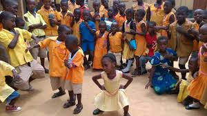 EVANGELIZAÇÃO DE CRIANÇAS EM SERRA LEOA RECEBE IMPULSO XXX L’EVANGELISATION DES ENFANTS EN SIERRA LEONE REÇOIT UN COUP DE POUCE XXX EVANGELIZATION OF CHILDREN IN SIERRA LEONE RECEIVES A BOOST