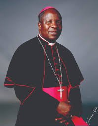 DEMANDE DE PRIÈRE POUR LE COMBAT D’ÉVÊQUE OUGANDAIS COVID-19 — PEDIDO DE ORAÇÃO PARA O UGANDANO BISHOP BATTLING COVID-19 — PRAYER REQUEST FOR UGANDAN BISHOP BATTLING COVID-19