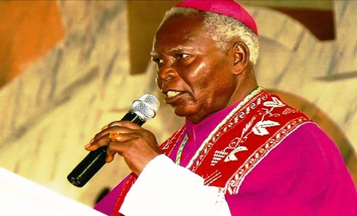 L’EVEQUE OCHIAGHA A FAIT L’ELOGE DE SON ENTERREMENT —- O BISPO OCHIAGHA ELOGIOU QUANDO FOI ENTERRADO —- BISHOP OCHIAGHA LAUDED AS HE WAS BURIED