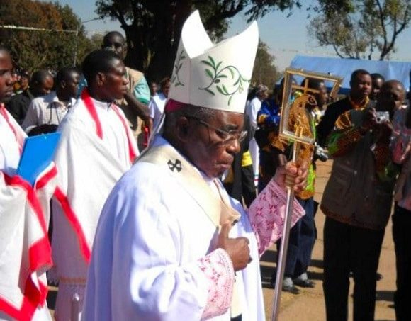 FEU L’ARCHEVEQUE DE LUBUMBASHI EN RD CONGO FAIT L’ELOGE DE LA VIE ETERNELLE — ARCEBISPO DE LUBUMBASHI, REPÚBLICA DEMOCRÁTICA DO CONGO, ELOGIOU A VIDA ETERNA — LATE ARCHBISHOP OF LUBUMBASHI DR CONGO EULOGIZED UNTO ETERNAL LIFE