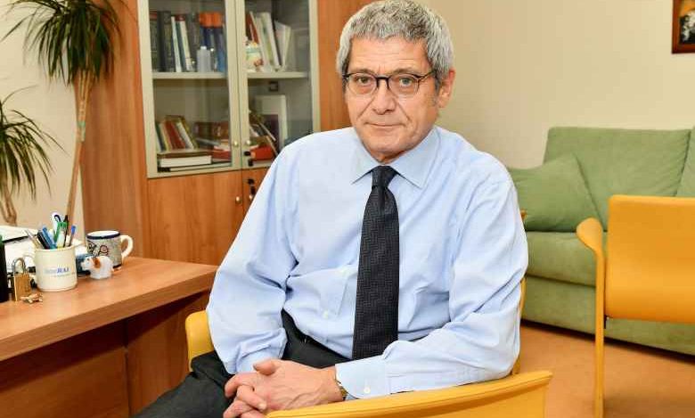 LE NOUVEAU MEDECIN PERSONNEL DU PAPE FRANÇOIS, SPECIALISTE DU VIEILLISSEMENT — O NOVO MÉDICO PESSOAL DO PAPA FRANCISCO, UM ESPECIALISTA EM ENVELHECIMENTO — POPE FRANCIS’ NEW PERSONAL DOCTOR A SPECIALIST IN AGING