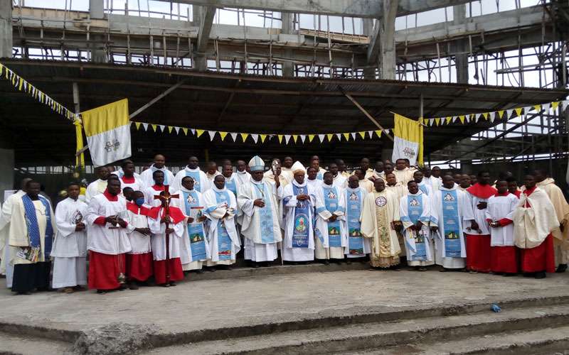 LE DIOCESE DE BUEA AU CAMEROUN PUBLIE DES LIGNES DIRECTRICES POUR L’ANNEE DE LA SAINT-JOSEPH —-DIOCESE DE BUEA DE CAMARÕES PARA QUESTÕES DE DIRETRIZES PARA O ANO DE SÃO JOSÉ —-BUEA DIOCESE OF CAMEROON ISSUES GUIDELINES FOR YEAR OF ST. JOSEPH