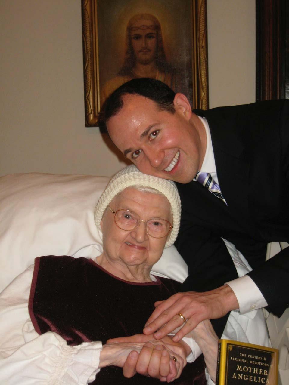 MÃE E SUA CONFIANÇA INFANTIL EM DEUS — MERE ET SA CONFIANCE ENFANTINE EN DIEU — MOTHER AND HER CHILDLIKE TRUST IN GOD.