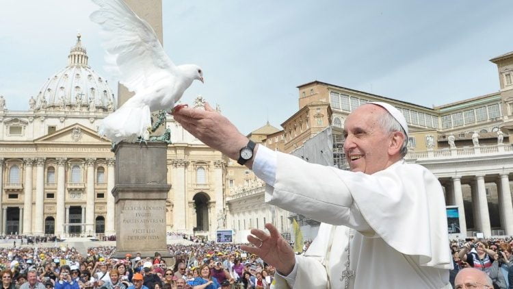 MENSAGEM DO PAPA FRANCISCO PARA O DIA MUNDIAL DA PAZ DE 2022 — MESSAGE DU PAPE FRANÇOIS POUR LA JOURNEE MONDIALE DE LA PAIX 2022 —- 2022 WORLD PEACE DAY MESSAGE BY POPE FRANCIS