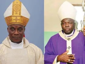 L’EVEQUE JOHN OKE AFAREHA ET L’ARCHEVEQUE AUGUSTINE OBIORA AKUBEZE — BISHOP JOHN OKE AFAREHA OUT AND ARCHBISHOP AUGUSTINE OBIORA AKUBEZE IN — DOM JOHN OKE AFAREHA SAI E DOM AUGUSTINE OBIORA AKUBEZE ENTRA