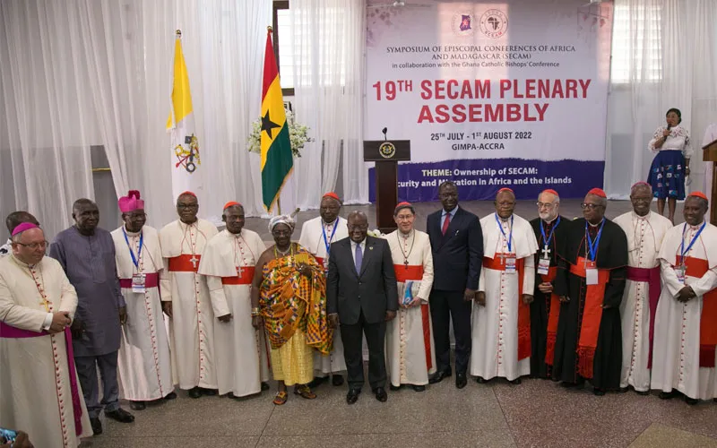 ASSEMBLEE PLENIERE DU SECAM — ASSEMBLEIA PLENÁRIA DO SECAM — PLENARY ASSEMBLY OF SECAM