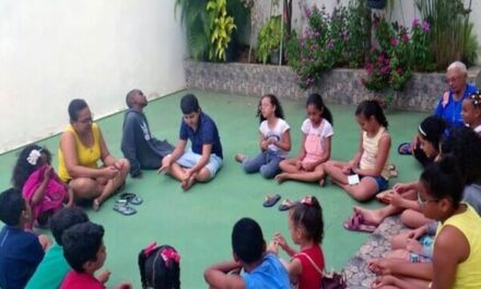 CAMPAGNE DE PRIERE DU CHAPELET POUR LA PAIX DANS LES PAYS D’AFRIQUE SAHELIENNE — CAMPANHA DE ORAÇÃO DO ROSÁRIO PELA PAZ NOS PAÍSES DA ÁFRICA DO SAHEL — ROSARY PRAYER CAMPAIGN FOR PEACE IN SAHEL AFRICA COUNTRIES