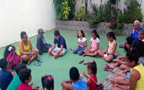 CAMPAGNE DE PRIERE DU CHAPELET POUR LA PAIX DANS LES PAYS D&rsquo;AFRIQUE SAHELIENNE — CAMPANHA DE ORAÇÃO DO ROSÁRIO PELA PAZ NOS PAÍSES DA ÁFRICA DO SAHEL — ROSARY PRAYER CAMPAIGN FOR PEACE IN SAHEL AFRICA COUNTRIES