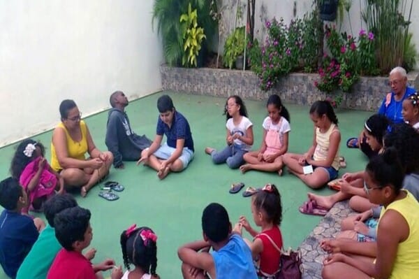 CAMPAGNE DE PRIERE DU CHAPELET POUR LA PAIX DANS LES PAYS D’AFRIQUE SAHELIENNE — CAMPANHA DE ORAÇÃO DO ROSÁRIO PELA PAZ NOS PAÍSES DA ÁFRICA DO SAHEL — ROSARY PRAYER CAMPAIGN FOR PEACE IN SAHEL AFRICA COUNTRIES