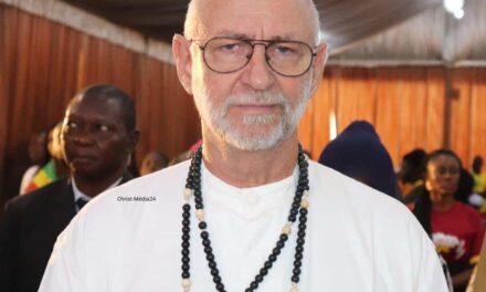 UN AUTRE ENLEVEMENT MACABRE AU MALI — OUTRO SEQÜESTRO HORRIVEL NO MALI — ANOTHER GRUESOME KIDNAP IN MALI