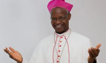 CARDEAL RICHARD KUUSA BAAWOBR RECEBEU ALTA DO HOSPITAL —- RICHARD CARDINAL KUUSA BAAWOBR EST SORTI DE L&rsquo;HOPITAL —- RICHARD CARDINAL KUUSA BAAWOBR DISCHARGED FROM THE HOSPITAL