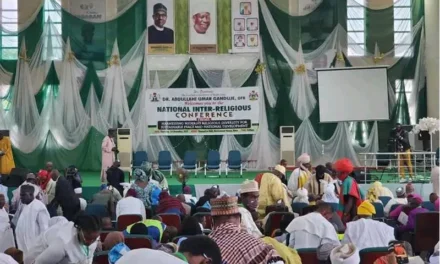 The difficult stress of Catholic Christians in Nigeria — O difícil estresse dos cristãos católicos na Nigéria — O difícil estresse dos cristãos católicos na Nigéria