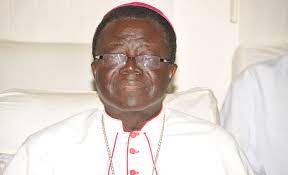 BISPO JOSEPH OSEI-BONSU CULPA A MAÇONARIA —- MGR JOSEPH OSEI-BONSU CRITIQUE LA FRANC-MAÇONNERIE —- BISHOP JOSEPH OSEI-BONSU FAULTS FREEMASONRY