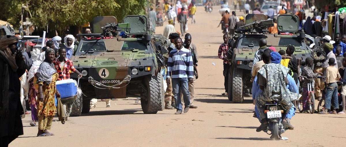 TERRORISMO NO SAHEL — O CAMINHO A SEGUIR — TERRORISME AU SAHEL — LA VOIE A SUIVRE — TERRORISM IN SAHEL— THE WAY FORWARD