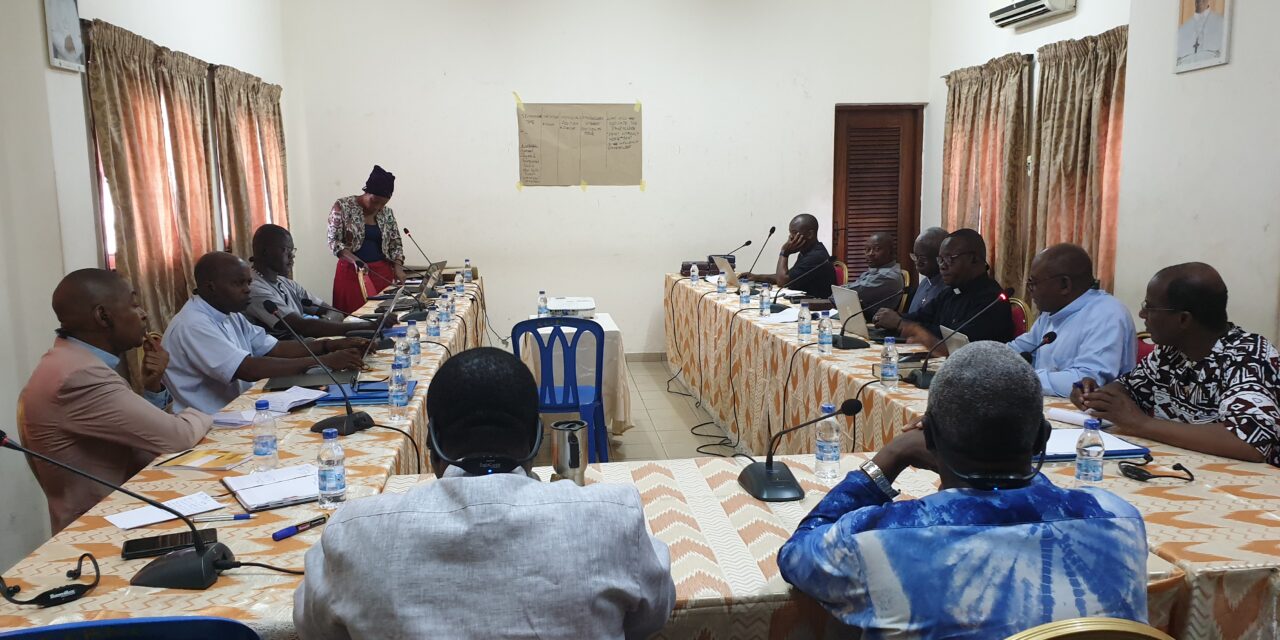 ANÁLISE DE PODER / PARTES INTERESSADAS — POUVOIR / ANALYSE DES PARTIES PRENANTES — POWER / STAKEHOLDERS ANALYSIS