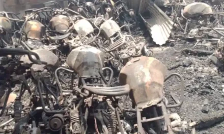 Diocese of Kankan in shock: the cathedral church of Notre Dame des Victoires et de la Paix ravaged by a devastating fire — Diocèse de Kankan sous le choc : l’église cathédrale Notre Dame des Victoires et de la Paix ravagée par un incendie dévastateur — Diocese de Kankan em estado de choque: a igreja catedral de Notre Dame des Victoires et de la Paix devastada por um incêndio devastador