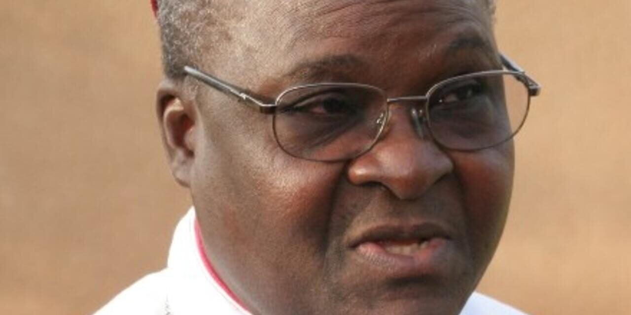 Bishop Paul Ouédraogo: Easter 2023 invites hope and unity for Burkina Faso — Bispo Paul Ouédraogo: a Páscoa 2023 convida à esperança e à unidade para Burkina Faso — Mgr Paul Ouédraogo : Pâques 2023 invite à l’espérance et à l’unité pour le Burkina Faso