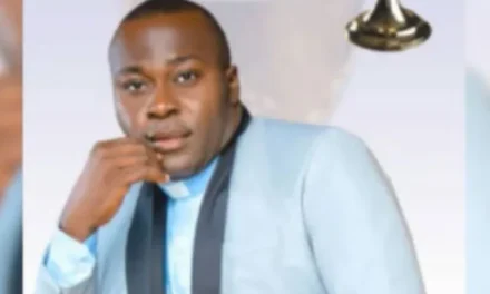 LE PRETRE CATHOLIQUE KIDNAPPE D’OKIGWE NIGERIA LIBERE—PADRE CATÓLICO SEQUESTRADO DE OKIGWE NIGÉRIA É LIBERTADO —KIDNAPPED CATHOLIC PRIEST OF OKIGWE NIGERIA RELEASED