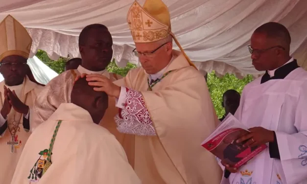 UM CHAMADO DE ORAÇÃO URGENTE PARA O SUDÃO DO SUL PELOS LÍDERES DA IGREJA — UN APPEL A LA PRIERE URGENTE POUR LE SOUDAN DU SUD PAR LES DIRIGEANTS DE L’ÉGLISE — A CALL FOR URGENT PRAYER FOR SOUTH SUDAN BY THE CHURCH LEADERS.