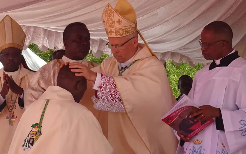 UM CHAMADO DE ORAÇÃO URGENTE PARA O SUDÃO DO SUL PELOS LÍDERES DA IGREJA — UN APPEL A LA PRIERE URGENTE POUR LE SOUDAN DU SUD PAR LES DIRIGEANTS DE L’ÉGLISE — A CALL FOR URGENT PRAYER FOR SOUTH SUDAN BY THE CHURCH LEADERS.