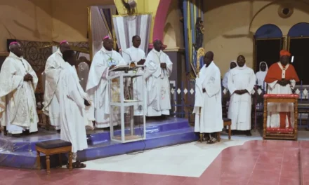 ORAÇÃO PELA CONVERSÃO DOS TERRORISTAS—PRIERE POUR LA CONVERSION DES TERRORISTES —PRAYER FOR THE CONVERSION OF TERRORISTS