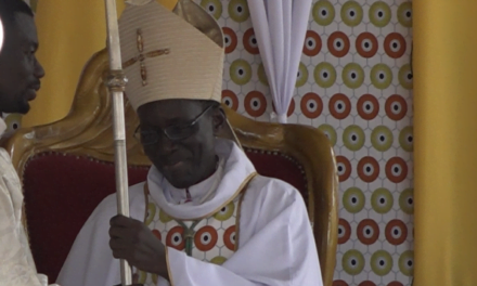 La Côte d’Ivoire face à ses défis : Un regard critique sur la réalité sociopolitique —Côte d’Ivoire facing its challenges: A critical look at the socio-political reality — A Costa do Marfim enfrenta seus desafios: um olhar crítico sobre a realidade sócio-política