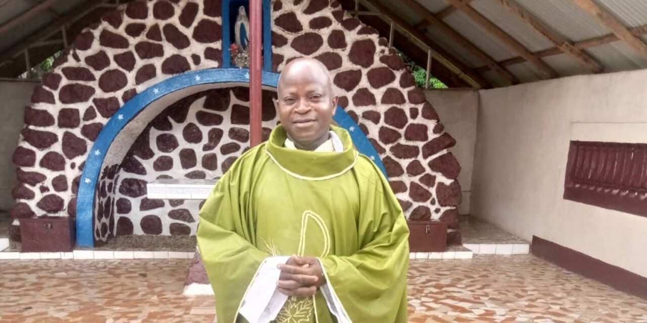 UN EVEQUE, ELU POUR LE NOUVEAU DIOCESE DE GUINEE — BISPO ELEITO PARA A RECÉM-CRIADA DIOCESE DA GUINÉ — A BISHOP, ELECTED FOR GUINEA’S NEWLY ERECTED DIOCESE