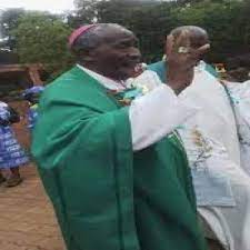 La Triste Perte de l’Archevêque Émérite Mgr Joseph Henry Ganda : Un Pilier de l’Église Catholique de Sierra Leone — A triste perda do arcebispo emérito Joseph Henry Ganda: um pilar da Igreja Católica em Serra Leoa — The Sad Loss of Archbishop Emeritus Joseph Henry Ganda: A Pillar of the Catholic Church in Sierra Leone
