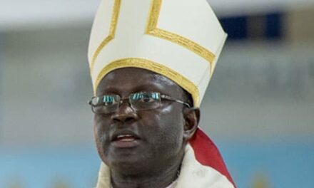 L’ÉVEQUE DE THIES ABORDE L’HOMOSEXUALITE ET AUTRES SUJETS SENSIBLES LORS DU PELERINAGE MARIAL DE POPENGUINE — THE BISHOP OF THIES ADDRESSES HOMOSEXUALITY AND OTHER SENSITIVE SUBJECTS DURING THE MARIAN PILGRIMAGE OF POPENGUINE — O BISPO DE THIES ABORDA A HOMOSSEXUALIDADE E OUTROS ASSUNTOS SENSÍVEIS DURANTE A PEREGRINAÇÃO MARIANA DA POPENGUINA