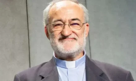 MGR RABAT DU MAROC EXPRIME SA GRATITUDE— O ARCEBISPO RABAT DE MARROCOS EXPRESSA GRATIDÃO— ARCHBISHOP RABAT OF MOROCCO EXPRESSES GRATITUDE