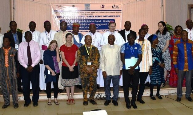 THE SAHEL PEACE INITIATIVE: A COMMITMENT OF THE CATHOLIC CHURCH TO PEACE AND RESILIENCE — A INICIATIVA DE PAZ DO SAHEL: UM COMPROMISSO DA IGREJA CATÓLICA COM A PAZ E A RESILIÊNCIA —  L’INITIATIVE PAIX AU SAHEL : UN ENGAGEMENT DE L’ÉGLISE CATHOLIQUE POUR LA PAIX ET LA RÉSILIENCE