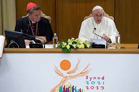 LE PAPE INSISTE SUR LE FAIT QUE LE CHANGEMENT RESIDE DANS LE CHANGEMENT DU MONDE— O PAPA INSISTE QUE A MUDANÇA SE BENEFICIA DA MUDANÇA DO MUNDO— THE POPE INSISTS THAT THE CHANGE BASKS IN CHANGING WORLD