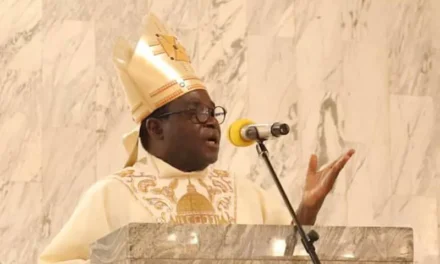 LA VISION UNIFICATRICE DE MGR MATTHEW HASSAN KUKAH SUR L’ÉPISCOPAT ET LA PRÊTRISE EN DEHORS DES CRITÈRES TRIBAUX — THE UNIFIING VISION OF MGR MATTHEW HASSAN KUKAH ON THE EPISCOPATE AND PRIESTHOOD OUTSIDE TRIBAL CRITERIA — A VISÃO UNIFICADORA DE D. MATTHEW HASSAN KUKAH SOBRE O EPISCOPADO E O SACERDÓCIO FORA DOS CRITÉRIOS TRIBAIS