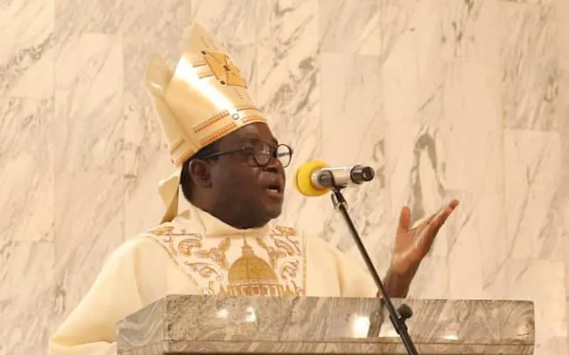 LA VISION UNIFICATRICE DE MGR MATTHEW HASSAN KUKAH SUR L’ÉPISCOPAT ET LA PRÊTRISE EN DEHORS DES CRITÈRES TRIBAUX — THE UNIFIING VISION OF MGR MATTHEW HASSAN KUKAH ON THE EPISCOPATE AND PRIESTHOOD OUTSIDE TRIBAL CRITERIA — A VISÃO UNIFICADORA DE D. MATTHEW HASSAN KUKAH SOBRE O EPISCOPADO E O SACERDÓCIO FORA DOS CRITÉRIOS TRIBAIS