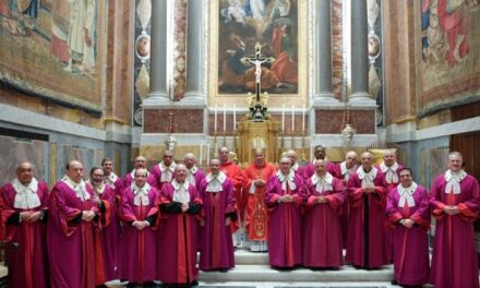  NULLITE DE MARIAGE : LE PAPE INVITE LES MEMBRES DE LA ROTE ROMAINE AU DISCERNEMENT