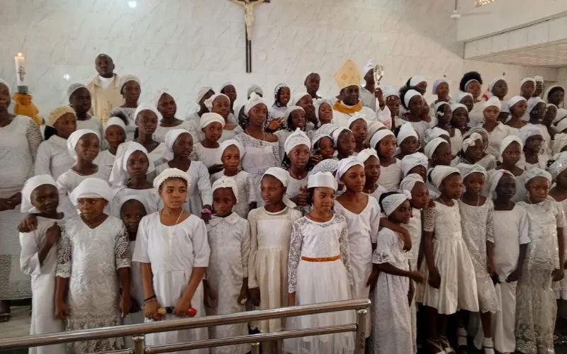 BISHOP MUSA OF NIGERIA WITH 700 CANDIDATES BAPTIZED