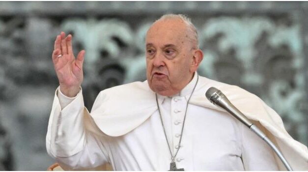 VATICAN APOLOGIZES OVER GAY SLUR