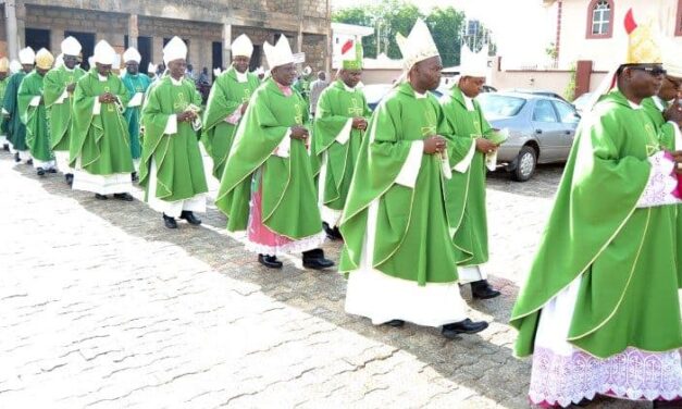 AFRICANS SAY A DEFINITE NO TO WOMEN DEACONS AND LGBTQ