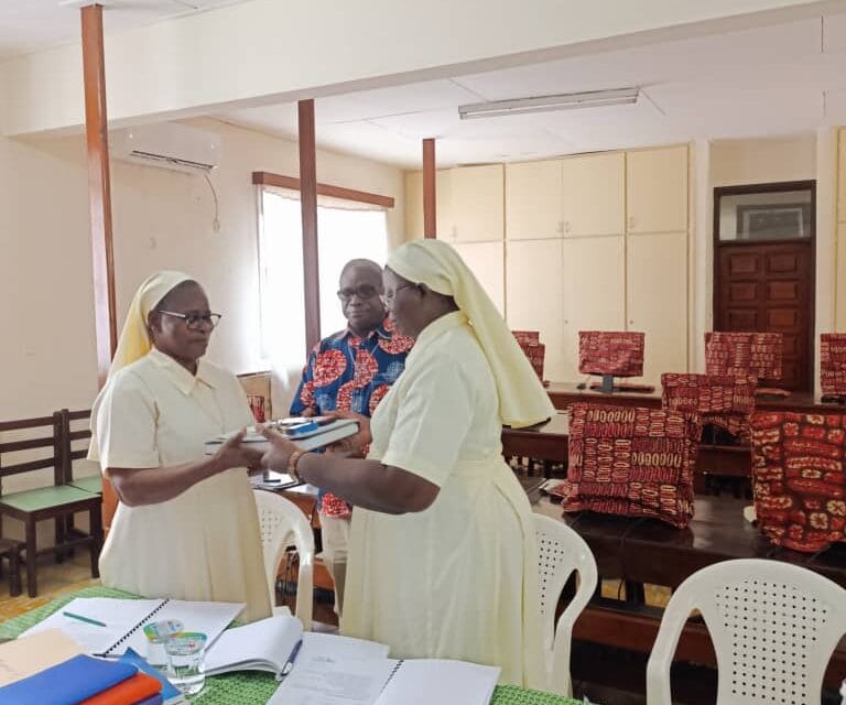 CERAO BIDS GOODBYE TO SR. FRANCINE AND WELCOLMES SR. JEANINE